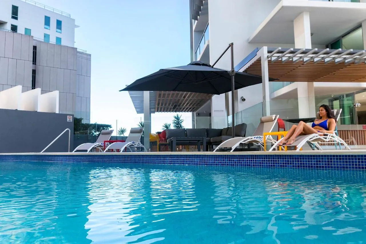 Evolution Apartments Brisbane 4*,