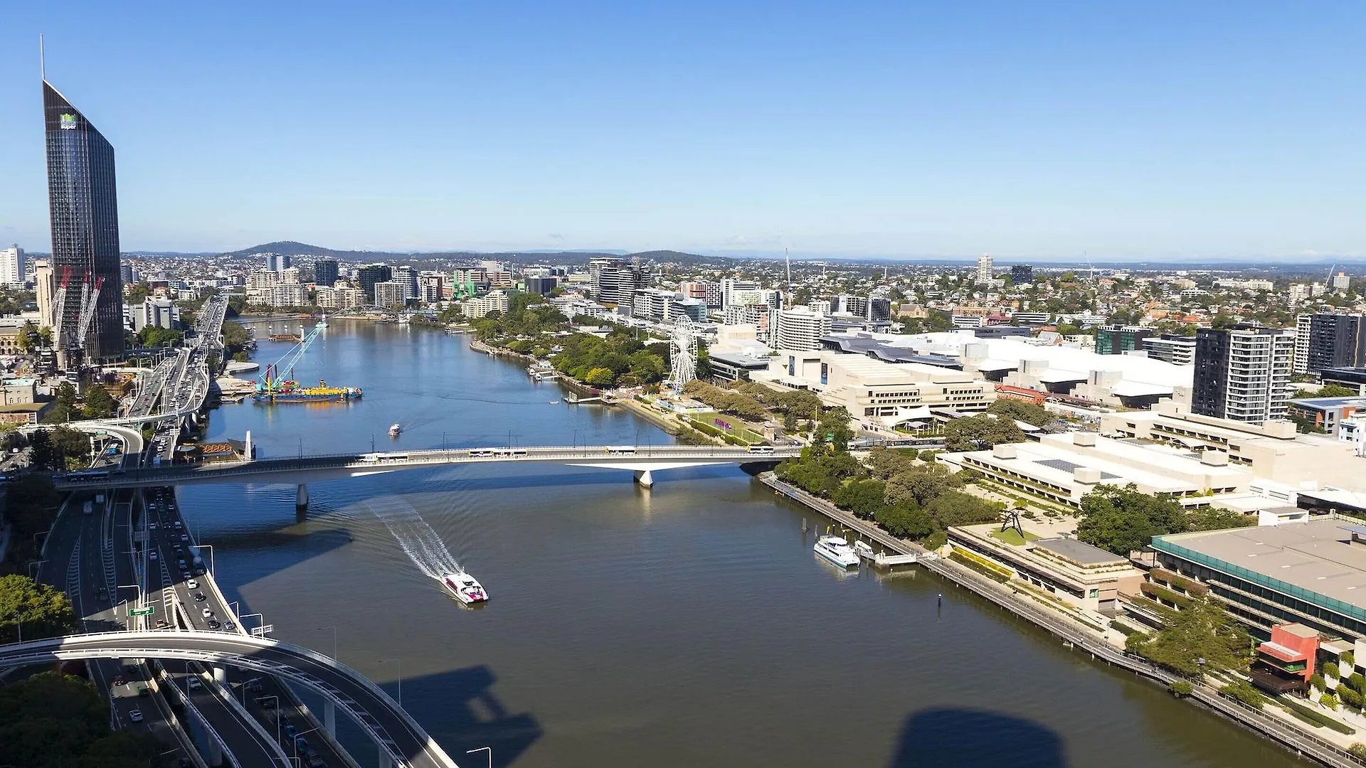 Evolution Apartments Brisbane Aparthotel